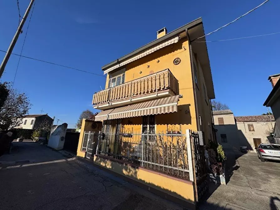 Immagine 16 di Casa indipendente in vendita  a Costa Di Rovigo