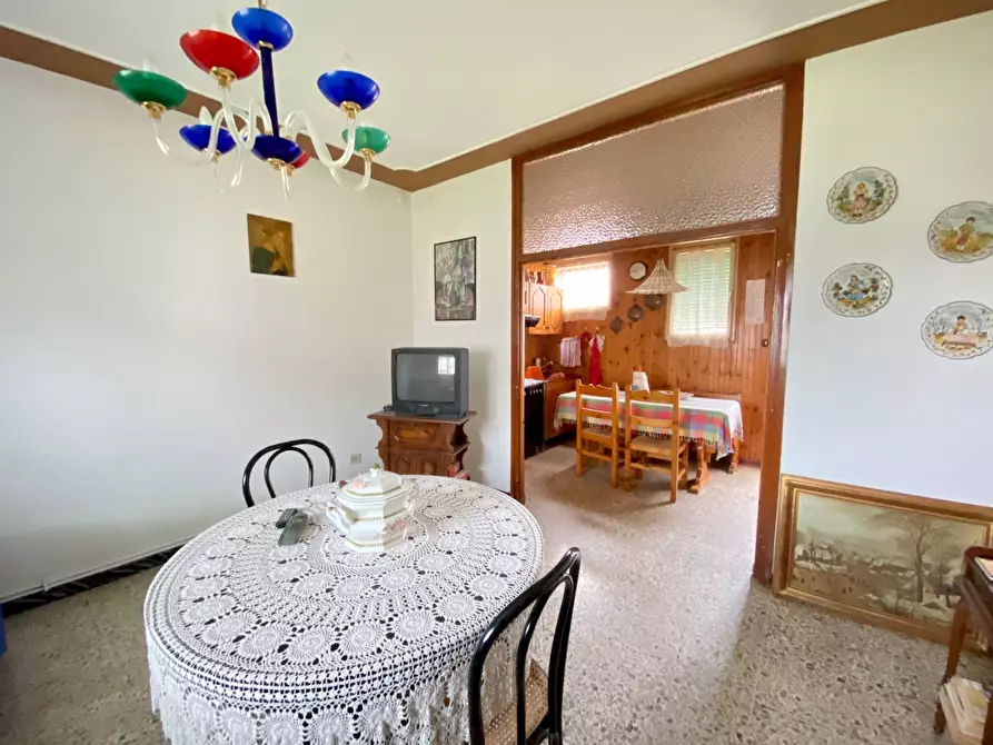 Immagine 3 di Casa bifamiliare in vendita  in via gorghetti a Boara Pisani