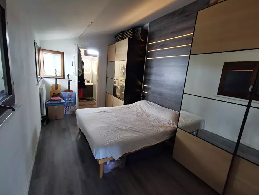 Immagine 9 di Villa in vendita  a Rovigo