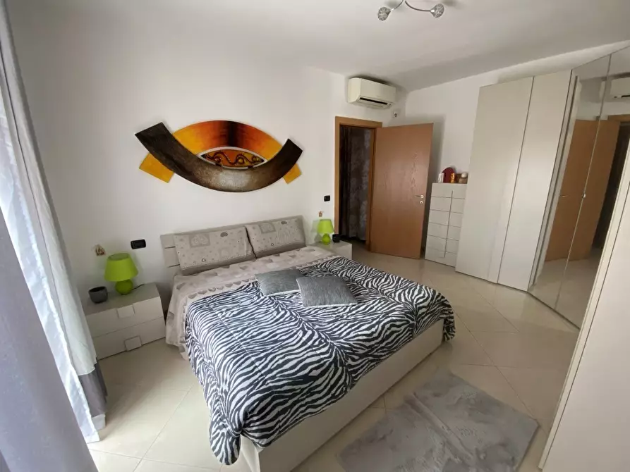 Immagine 11 di Bilocale in vendita  in Via Papa Giovanni XXIII 49 a Casamassima