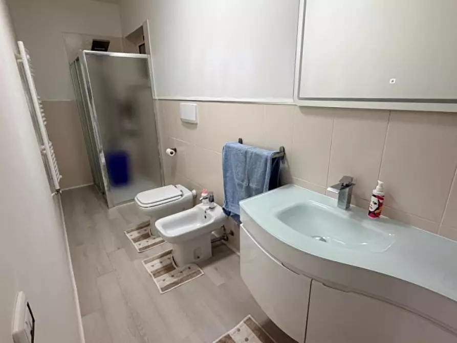 Immagine 11 di Bilocale in vendita  in Via g. di vittorio a Casamassima