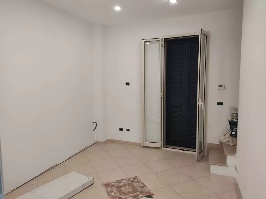 Immagine 13 di Appartamento in vendita  in Via Cesare Beccaria 93 a Mola Di Bari