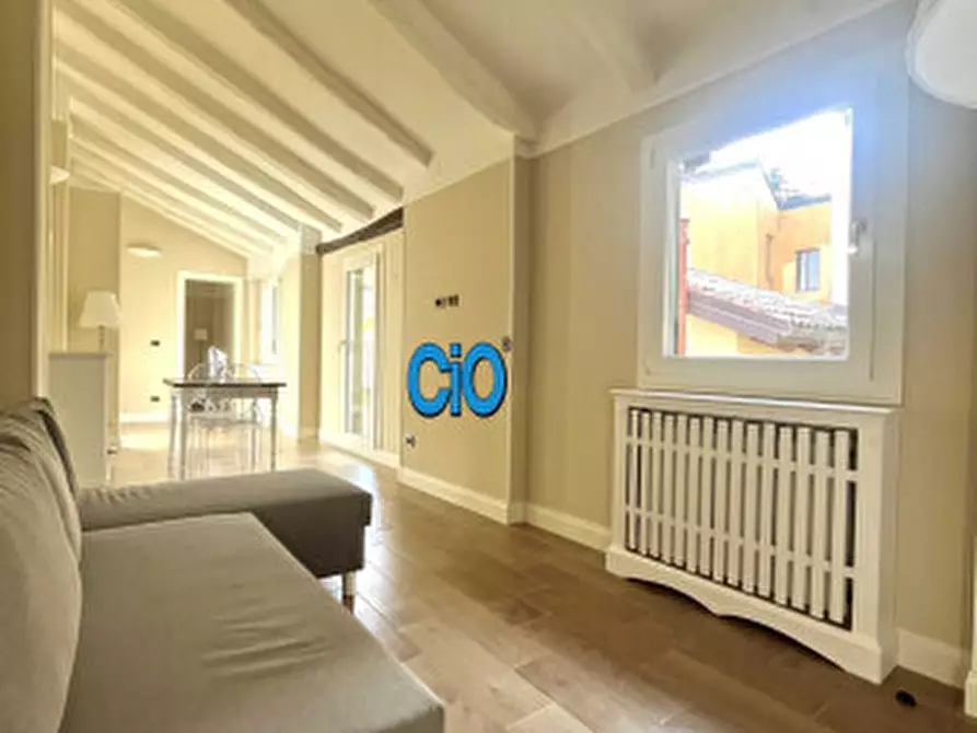 Immagine 2 di Trilocale in vendita  a Bologna