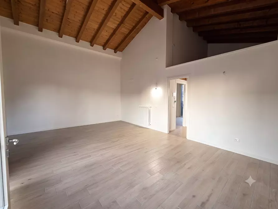 Immagine 2 di Bilocale in vendita  in Via I Maggio 5 a Bovezzo