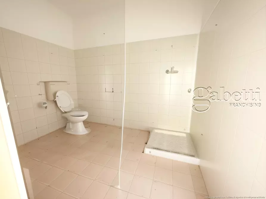 Immagine 7 di Locale commerciale in affitto  in Via Andrea Ponti a Cornaredo