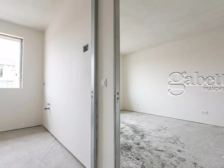 Immagine 7 di Quadrilocale in vendita  in Via Antonio Vivaldi a Dairago