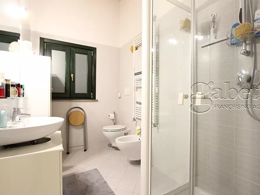 Immagine 10 di Bilocale in vendita  a Nerviano