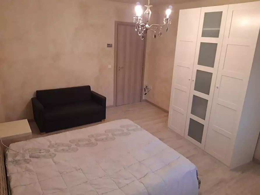 Immagine 9 di Trilocale in vendita  in Piazza Roma 18 a Novafeltria