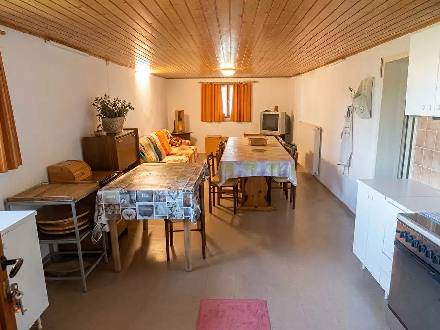 Immagine 7 di Villa in vendita  in Località Lombardi a Maiolo