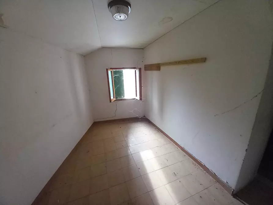 Immagine 15 di Terratetto in vendita  in Secchiano a Novafeltria