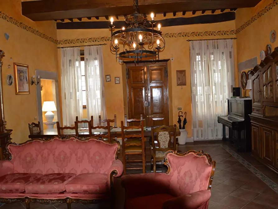 Immagine 4 di Rustico / casale in vendita  in vai elle chiesa a Lucca