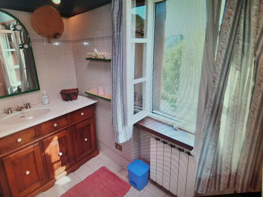 Immagine 16 di Rustico / casale in vendita  in Via del Colle e di Stabbiano a Lucca