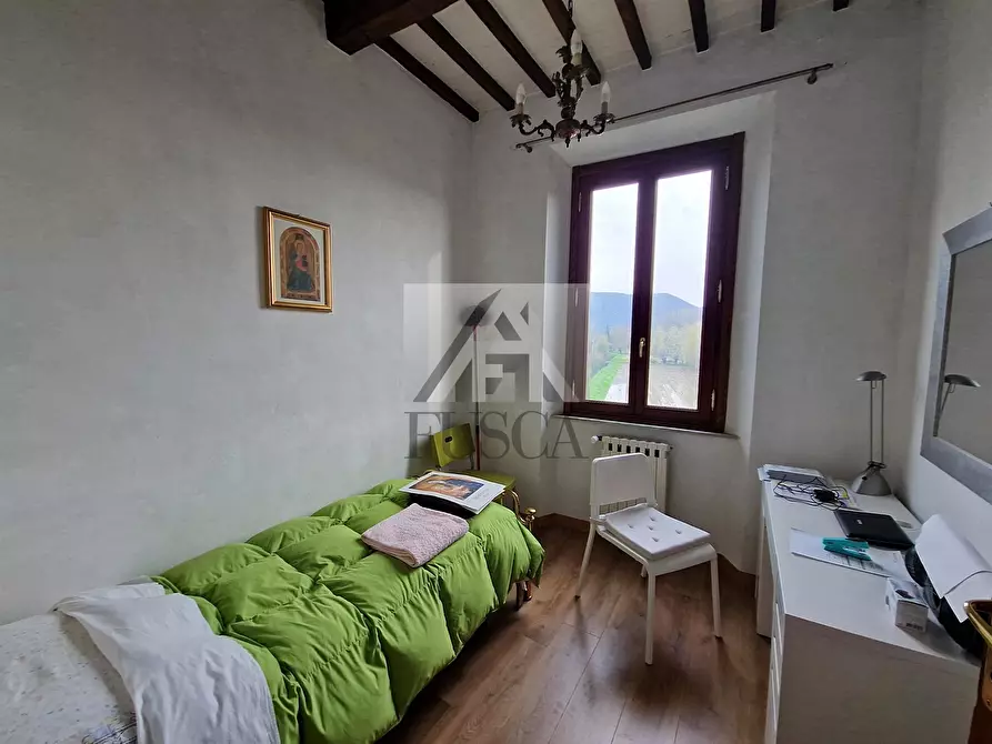 Immagine 16 di Casa indipendente in vendita  a Lucca