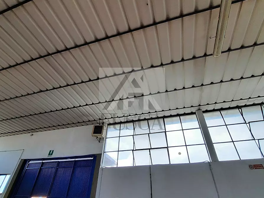 Immagine 5 di Attività artigianale in affitto  in Via di Sant'Alessio 754/A a Lucca