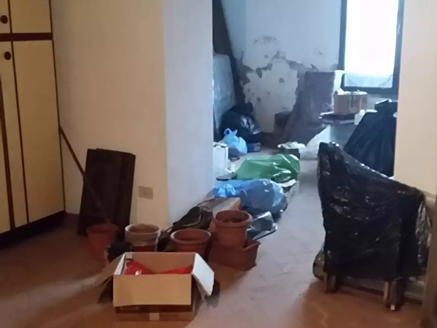 Immagine 35 di Quadrilocale in vendita  in via per camaiore a Lucca