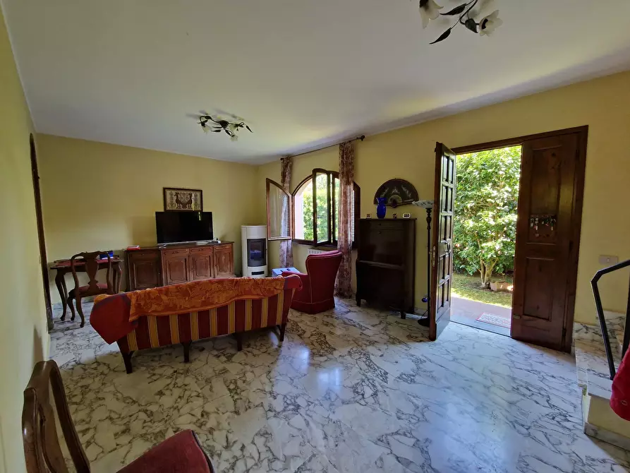 Immagine 5 di Villa in vendita  in Via di Mezzo II a Lucca