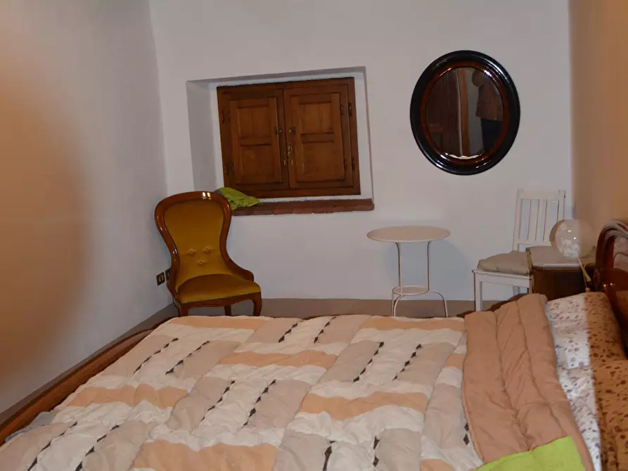 Immagine 21 di Rustico / casale in vendita  in vai elle chiesa a Lucca