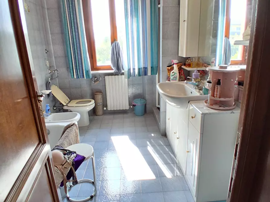 Immagine 17 di Casa bifamiliare in vendita  in Via dei Pellegrini a Lucca