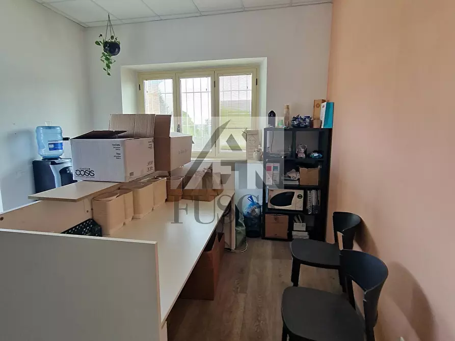 Immagine 7 di Ufficio in affitto  in Via Teodoro Borgognoni 124 a Lucca