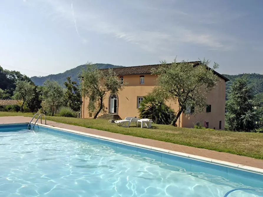 Immagine 1 di Casa vacanze in affitto  in Località Mencone 8 a Pescaglia