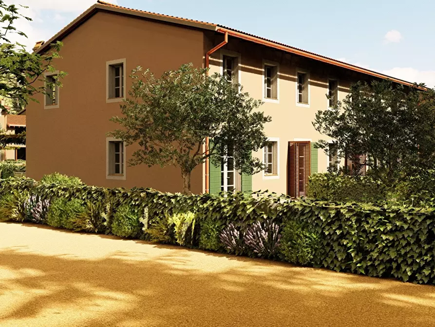 Immagine 24 di Casa bifamiliare in vendita  in Via delle Nubache 587 a Lucca