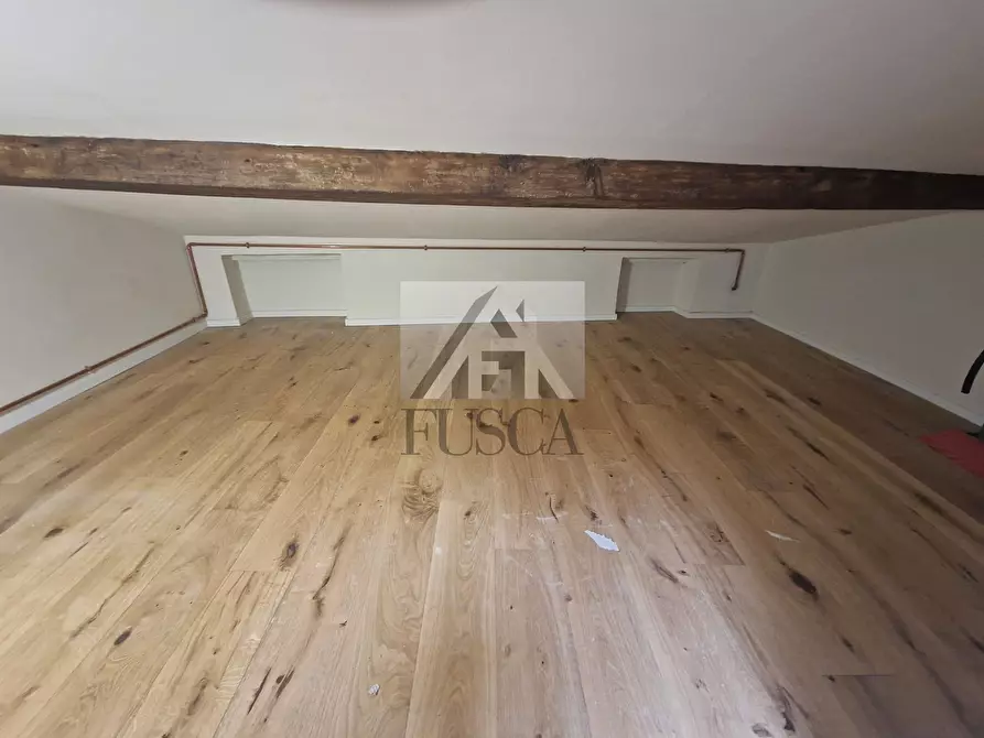 Immagine 19 di Pentalocale in vendita  in Via San Paolino a Lucca