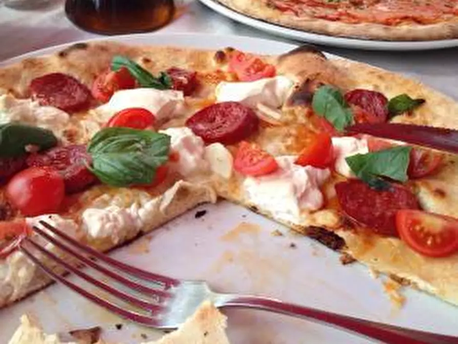 Immagine 8 di Pizzeria / Pub in vendita  in Viale Giuseppe Giusti a Lucca