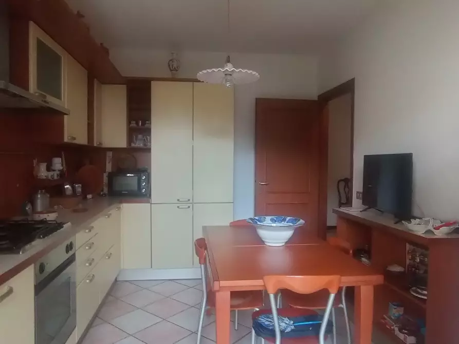 Immagine 5 di Casa semindipendente in vendita  a Massarosa