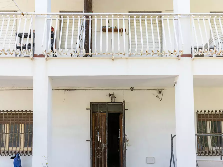 Immagine 8 di Villa in vendita  a Siracusa