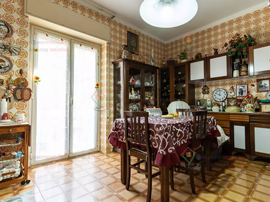 Immagine 5 di Pentalocale in vendita  a Siracusa