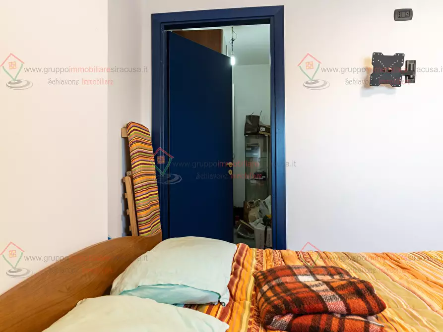 Immagine 11 di Pentalocale in vendita  a Siracusa