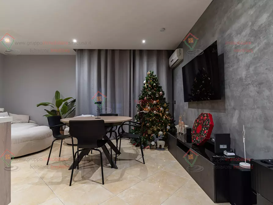 Immagine 5 di Trilocale in vendita  a Siracusa