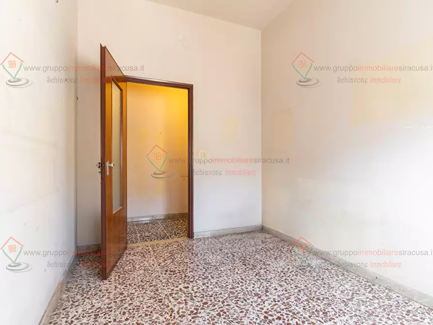 Immagine 7 di Pentalocale in vendita  a Siracusa
