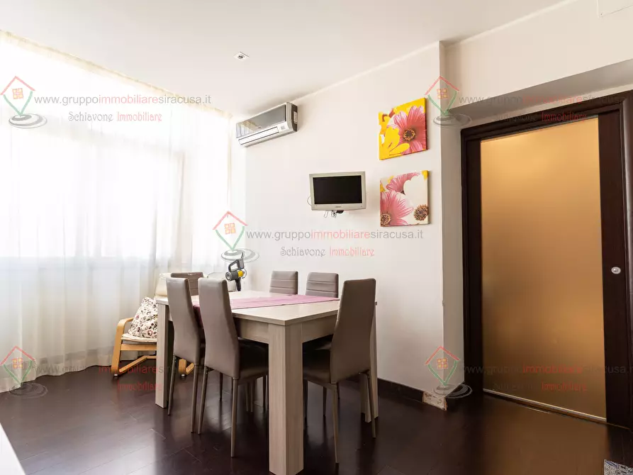 Immagine 8 di Trilocale in vendita  a Siracusa