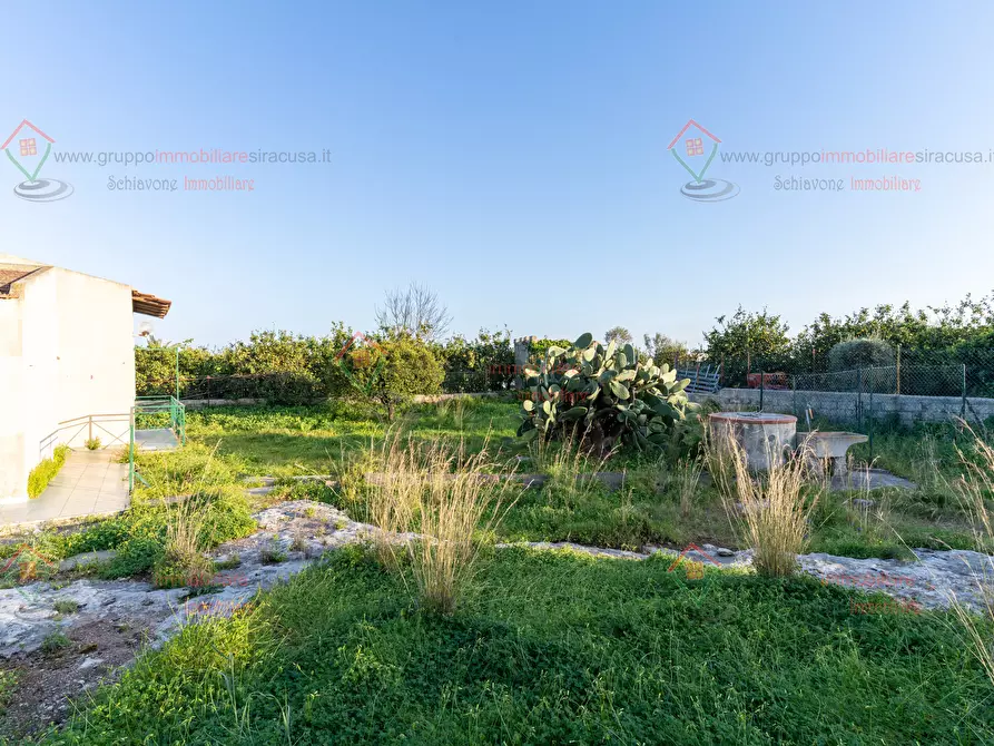 Immagine 23 di Villa in vendita  a Siracusa