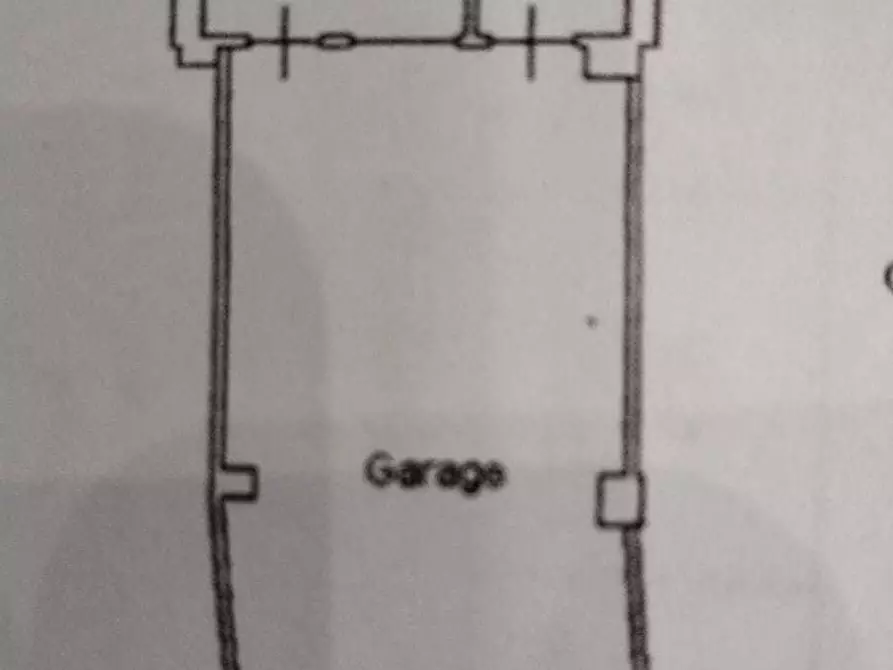 Immagine 3 di Garage in vendita  a Siracusa