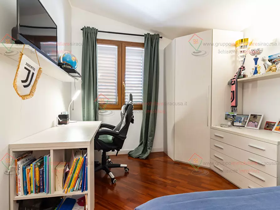 Immagine 47 di Casa indipendente in vendita  a Siracusa