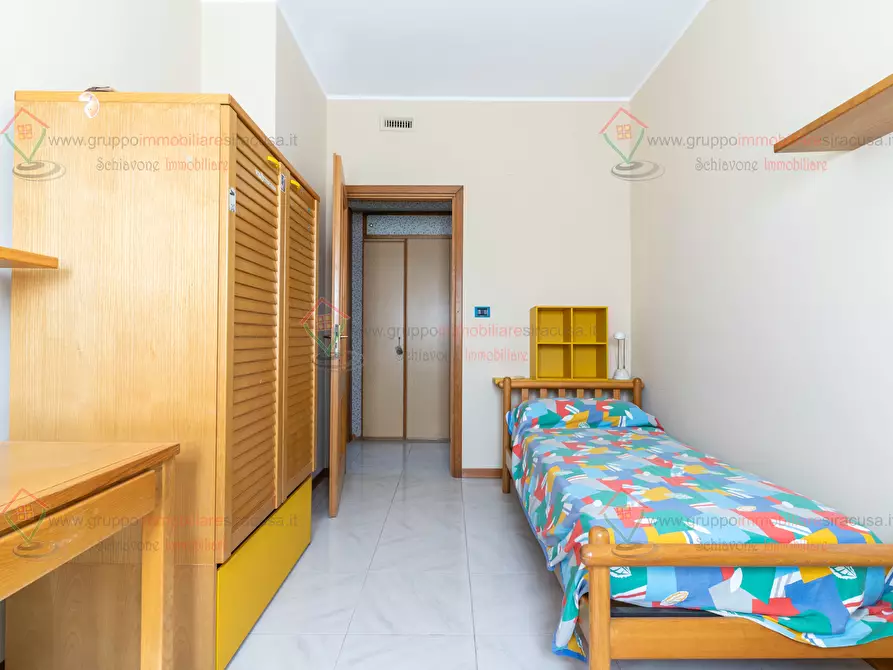 Immagine 18 di Pentalocale in vendita  a Siracusa