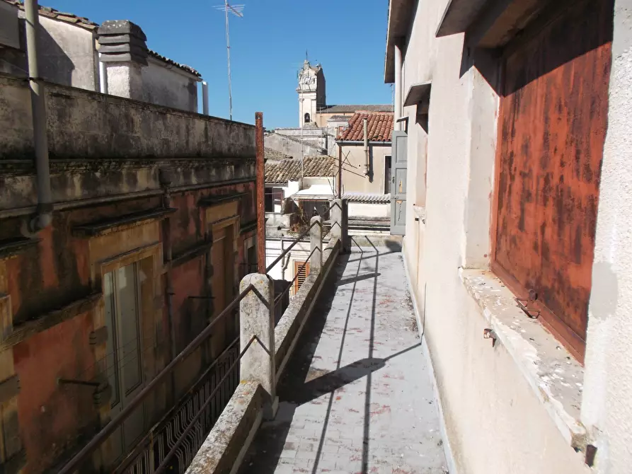 Immagine 1 di Casa indipendente in vendita  a Canicattini Bagni