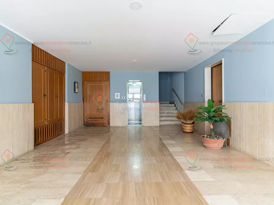 Immagine 34 di Pentalocale in vendita  a Siracusa