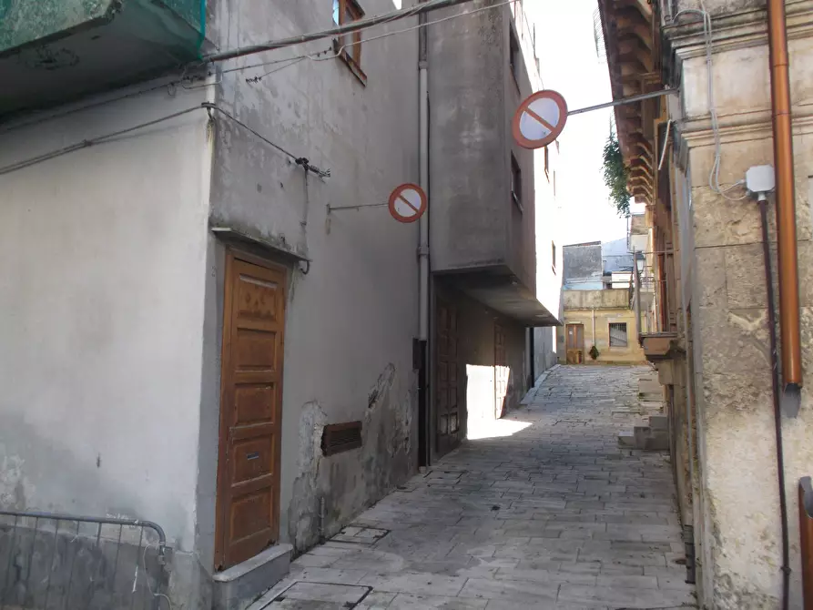 Immagine 5 di Casa indipendente in vendita  a Canicattini Bagni