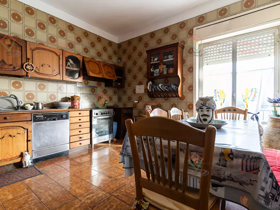 Immagine 11 di Pentalocale in vendita  a Siracusa