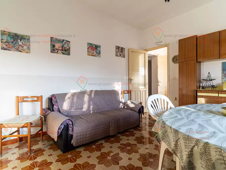 Immagine 6 di Villa in vendita  a Siracusa