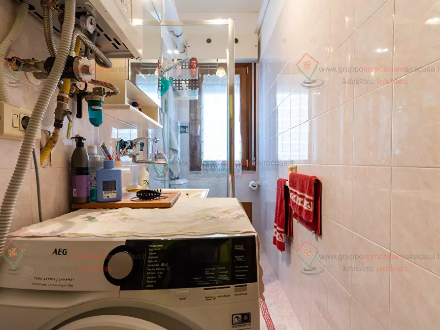 Immagine 13 di Trilocale in vendita  a Siracusa