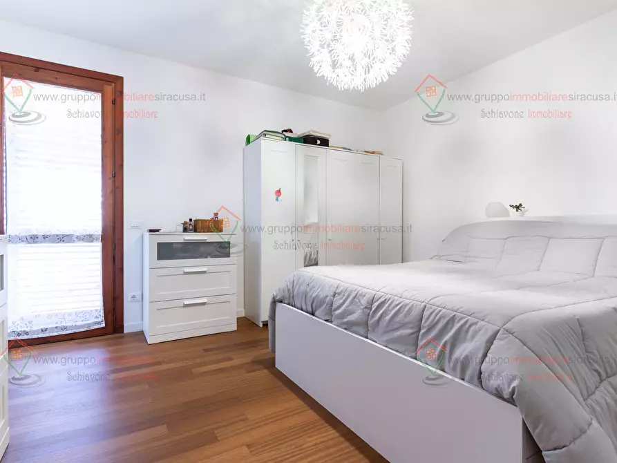 Immagine 16 di Casa bifamiliare in vendita  a Siracusa