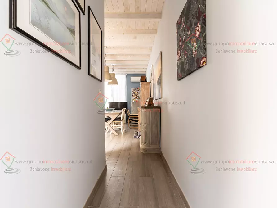 Immagine 12 di Casa indipendente in vendita  a Siracusa