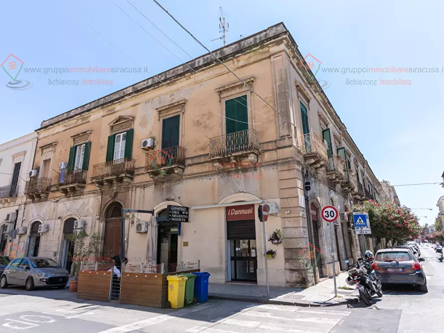 Immagine 1 di Trilocale in vendita  a Siracusa