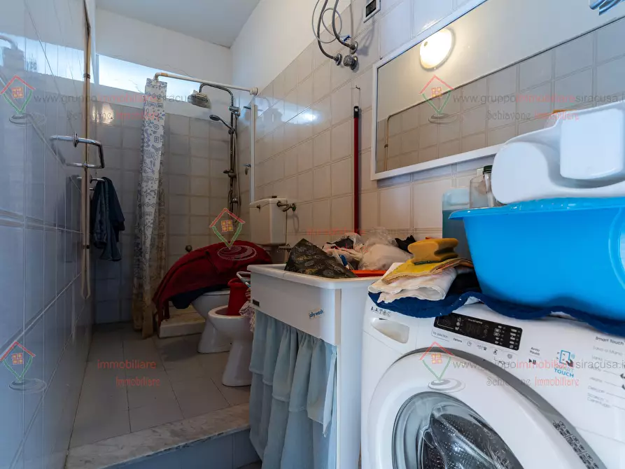 Immagine 21 di Pentalocale in vendita  a Siracusa