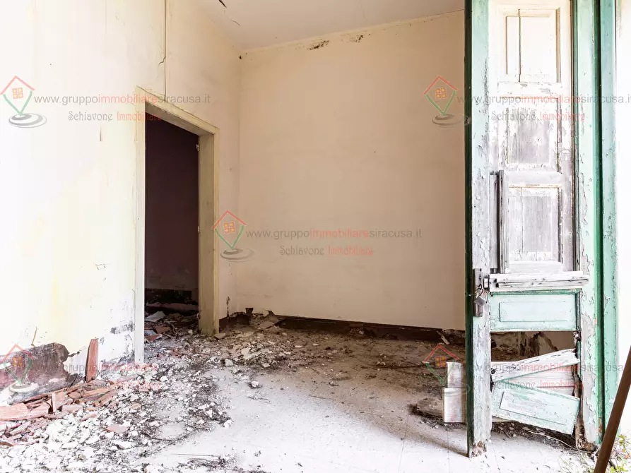 Immagine 13 di Rustico / casale in vendita  a Siracusa