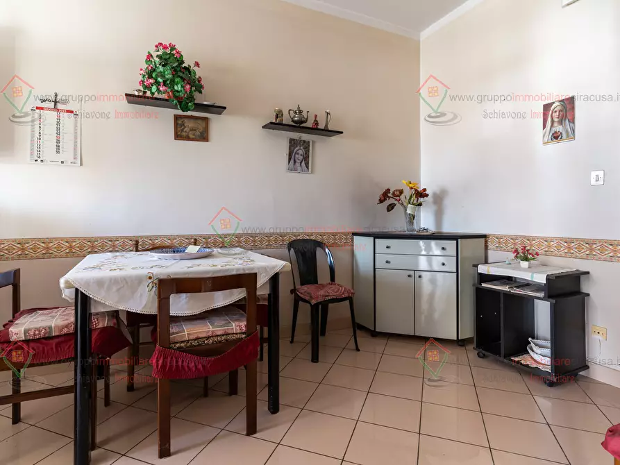 Immagine 6 di Quadrilocale in vendita  a Siracusa